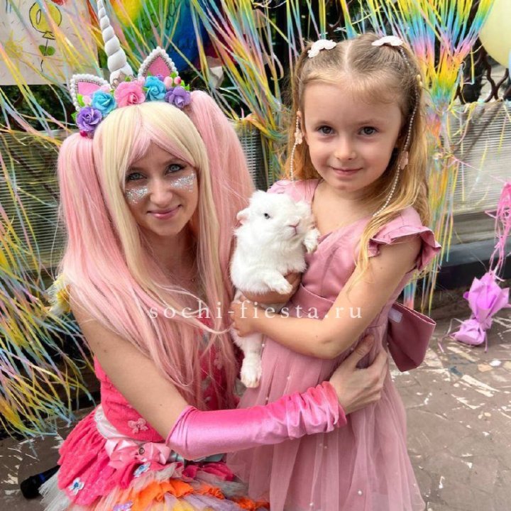 Шоу с кроликом в Казани