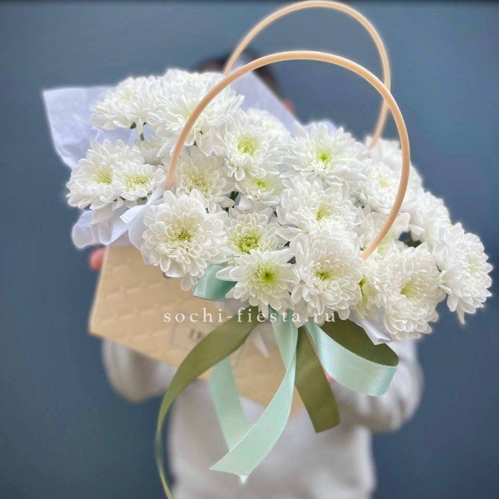 Сумочка с хризантемами в Казани