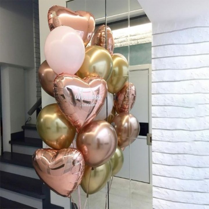 Фонтан шаров "От сердечка" в Казани