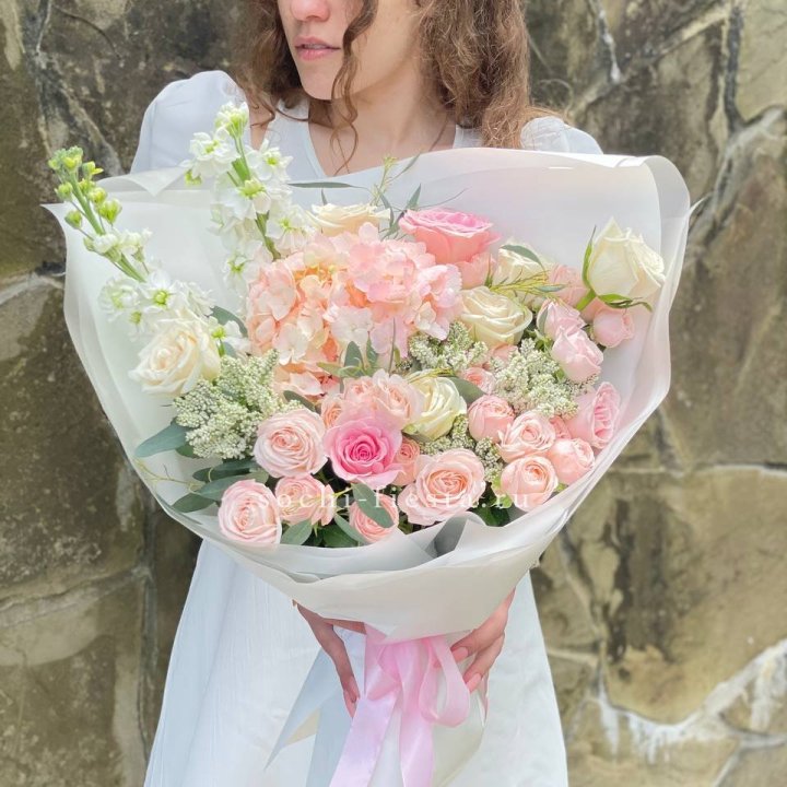 Дизайнерский букет №26 в Казани