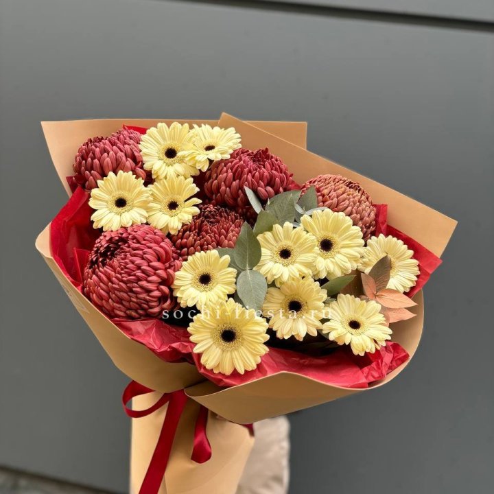 Букет гербер и хризантем Бигуди в Казани