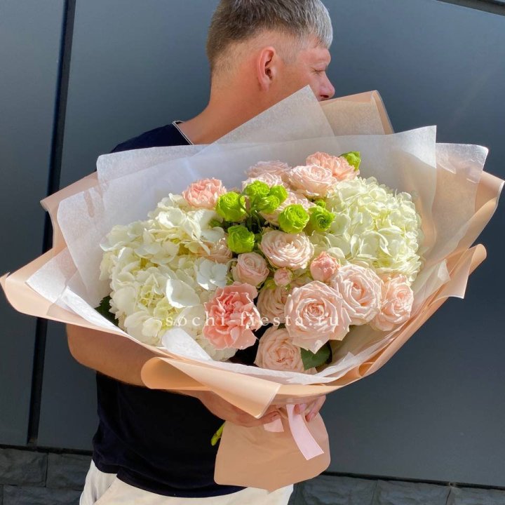 Авторский букет "Нежный крем" в Казани