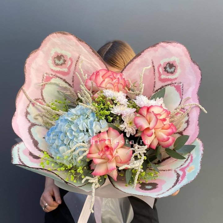 Дизайнерский букет бабочка №5 в Казани