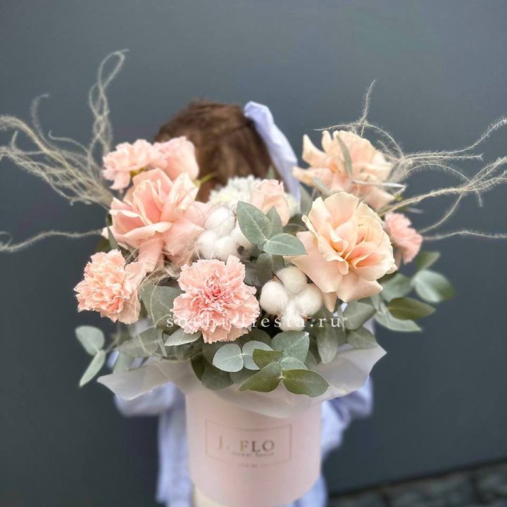 Цветочный бокс "Лесия" в Казани