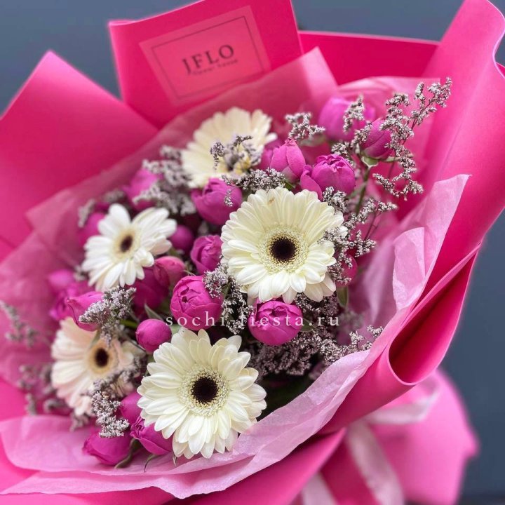 Букет гербер и мисти бабблс  в Казани