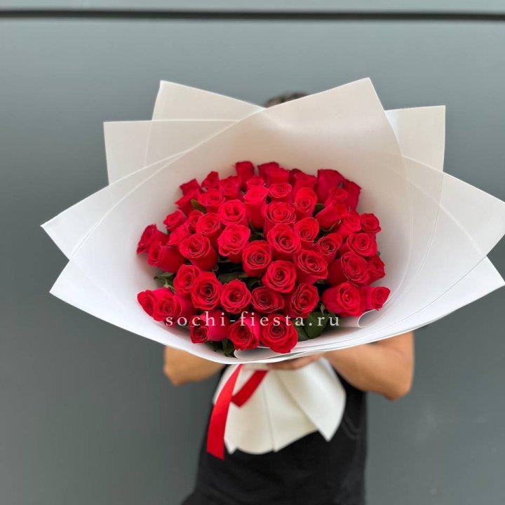 51  красная роза в Казани