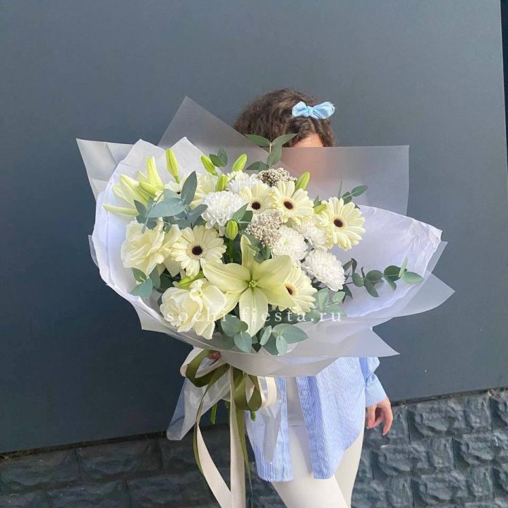 Букет с лилией и герберой в Казани