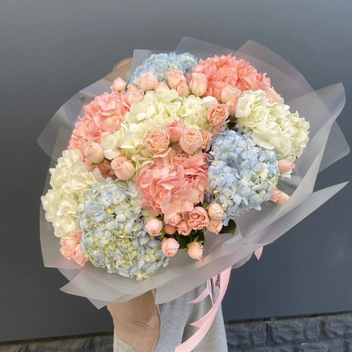 Дуо гортензии и бомбастик в Казани