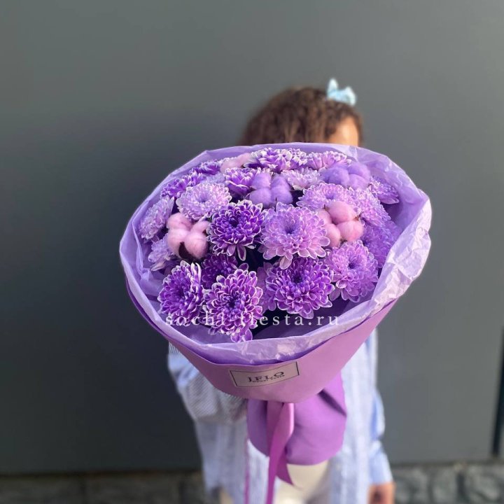 Хризантемы с хлопком в Казани