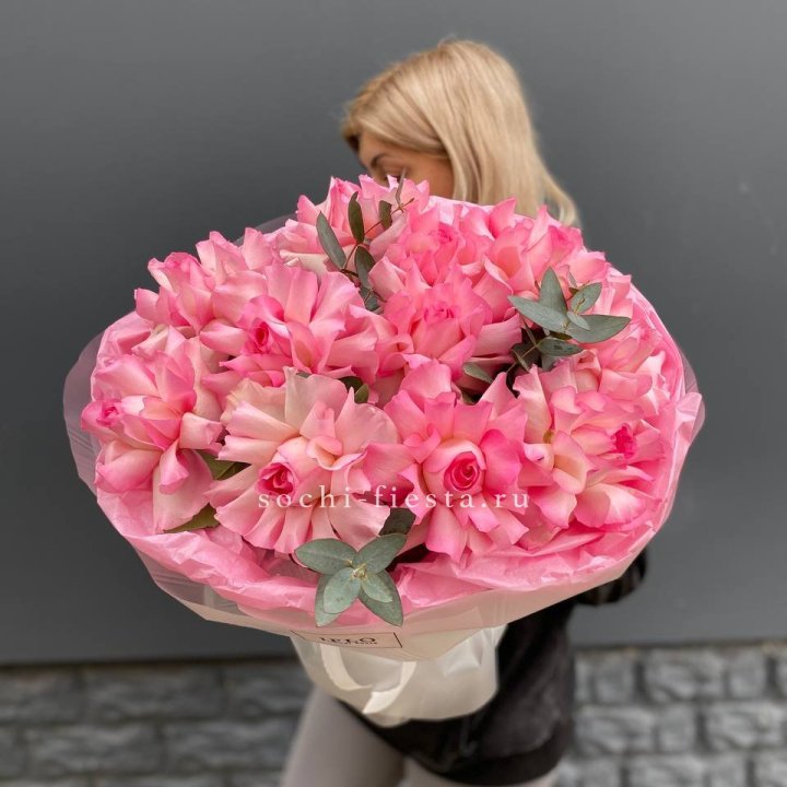 11 французских роз в Казани