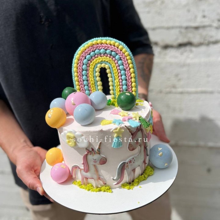 Торт "Радуга с единорогом" в Казани