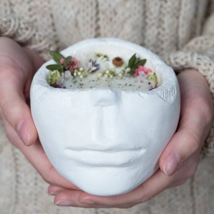 Дизайнерская свеча  в Казани