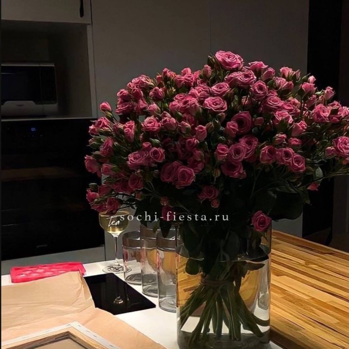 Цветочная подписка "Пакет большой" в Казани