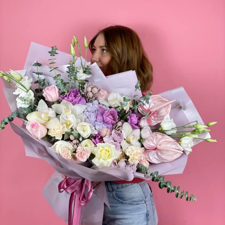 Дизайнерский букет "Вероника" в Казани