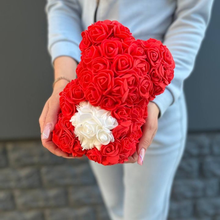 Медведь с белым сердцем в Казани