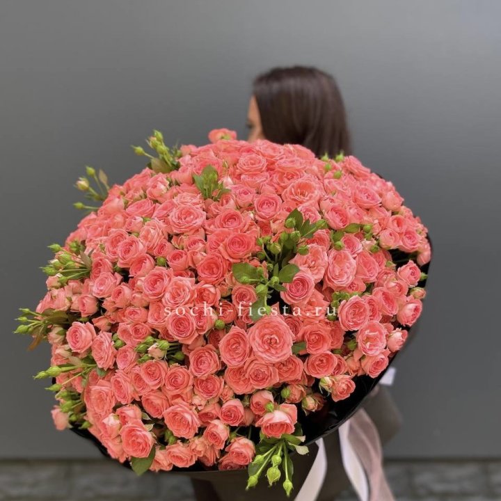 101 кустовая роза Барбадос в Казани