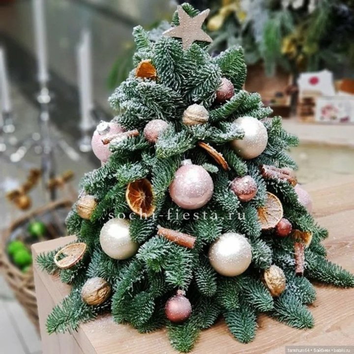 Новогодняя елочка "Блеск" в Казани