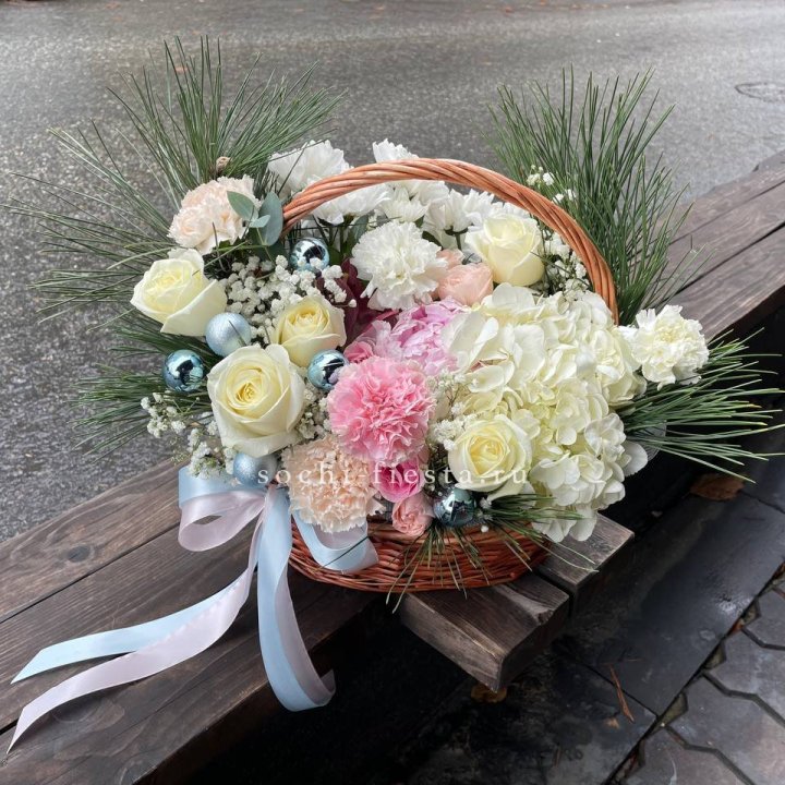 Новогодняя корзина  в Казани