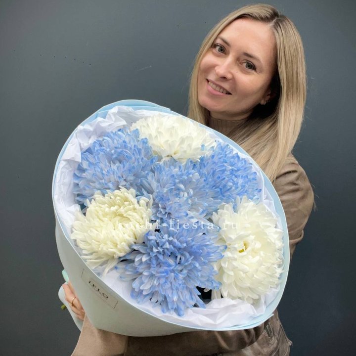 Букет из 7 хризантем  в Казани