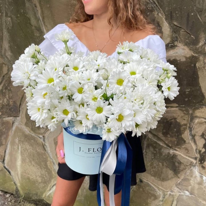 Коробка с хризантемами №2 в Казани