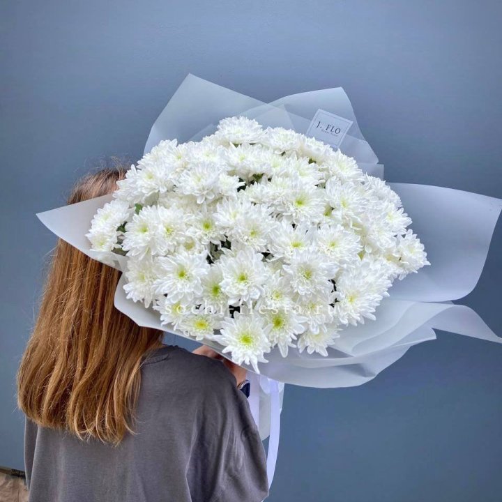 Букет хризантем "Белая снежинка" в Казани
