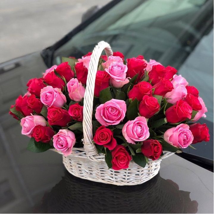 Корзина с розами  в Казани