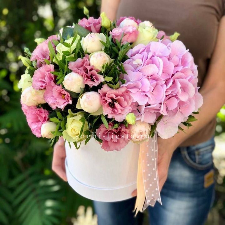 Дизайнерский цилиндр №2 в Казани