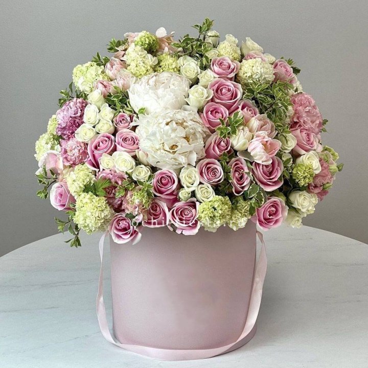 Цветочный бокс "Фантастик" в Казани