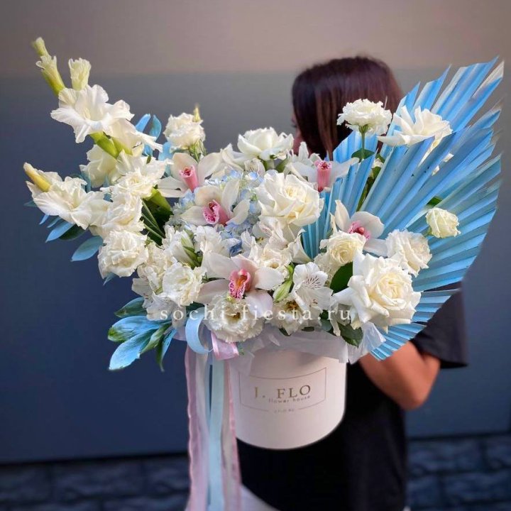 Цветочный бокс №3 в Казани