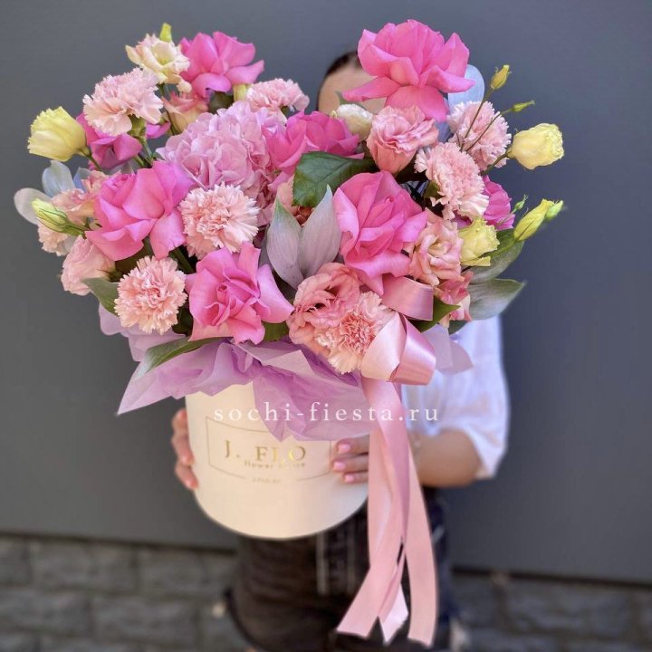 Цветочный бокс "Сальма" в Казани