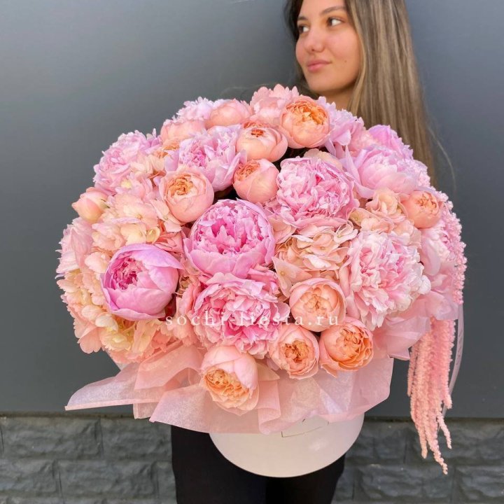 Коробка с пионами "Дабл фловер" в Казани