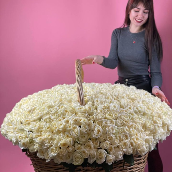 1001 белая роза в Казани