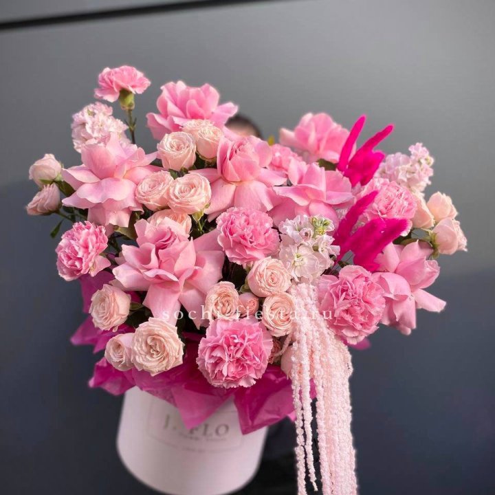 Цветочная коробка "Стелла" в Казани