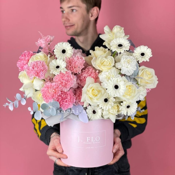 Дизайнерский бокс "Индира" в Казани