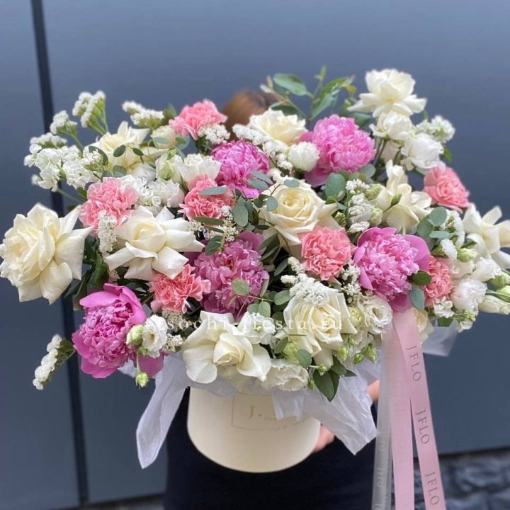 Дизайнерский бокс "Амор этерна" в Казани