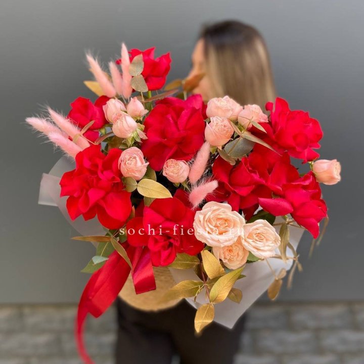 Джутовое кашпо "Любовь Лолиты" в Казани