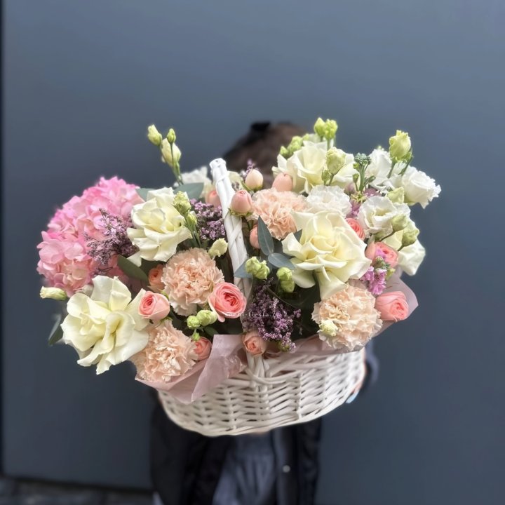 Цветочная корзина "Софтнес" в Казани