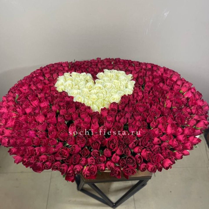 501 роза в корзине в Казани
