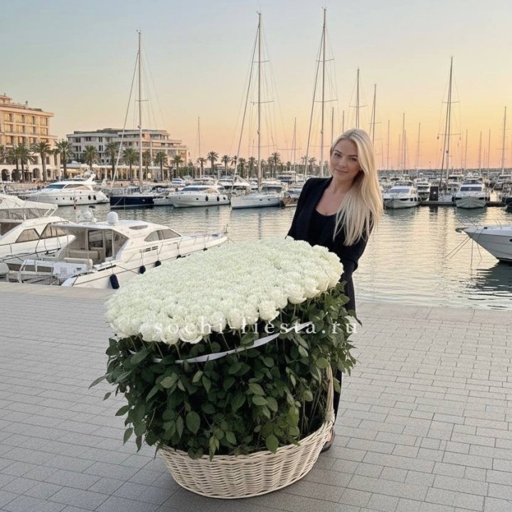 301 высокая роза в корзине в Казани