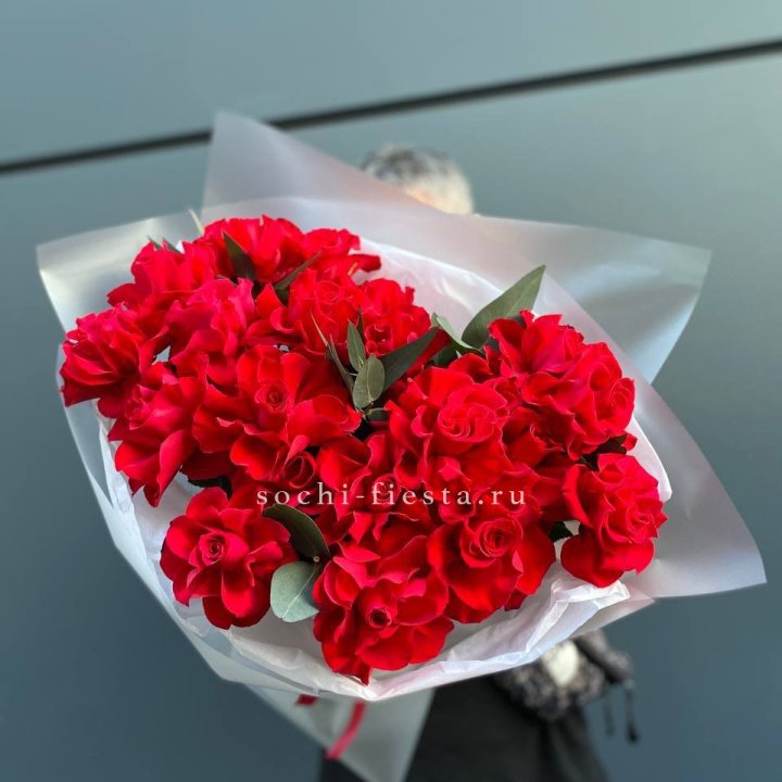 21 Красная французская роза в Казани