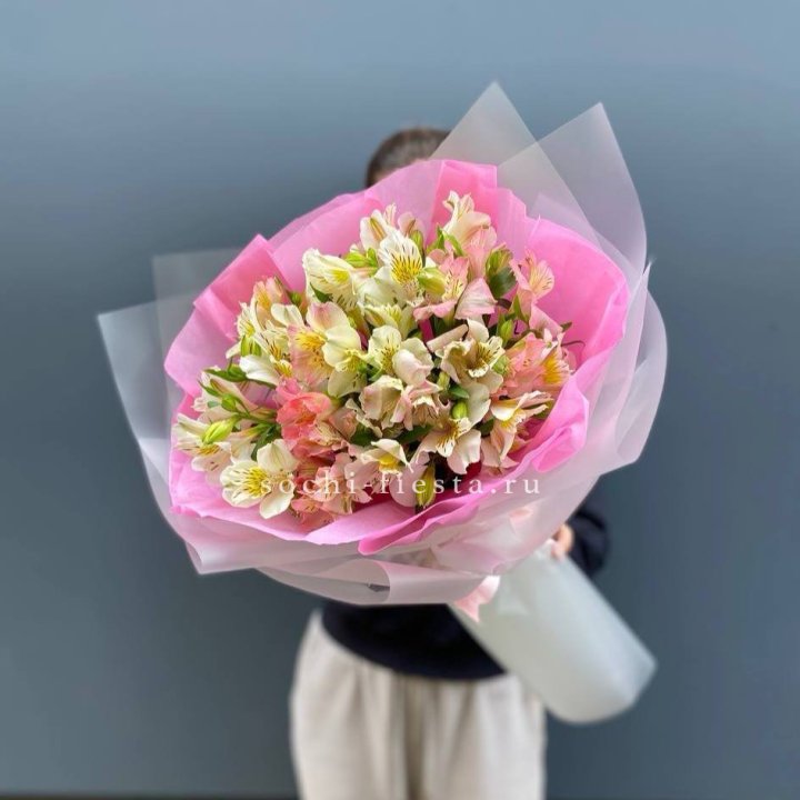 букет альстромерий "Черри" в Казани