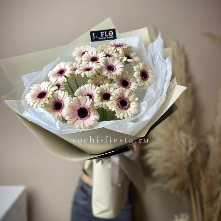 Букет голландских гербер "Свит" в Казани