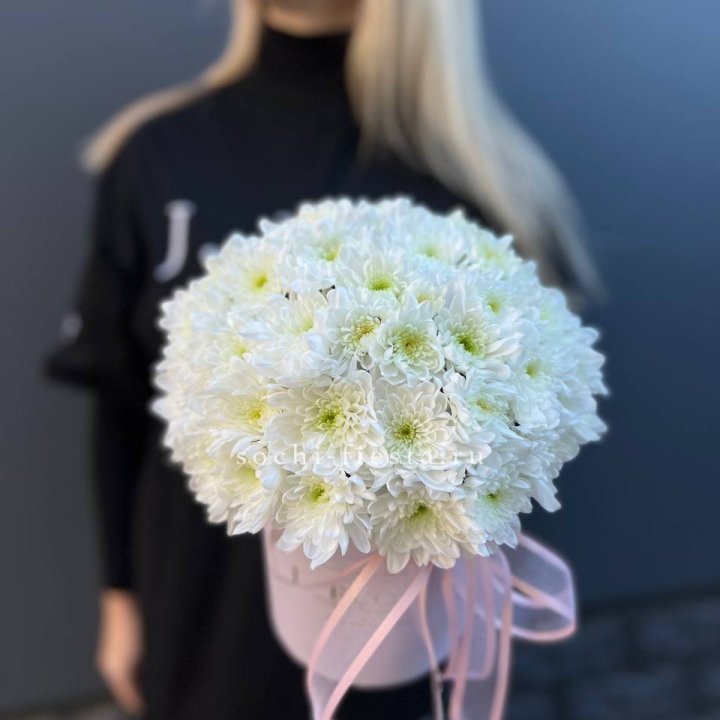 Коробка с хризантемами №1 в Казани