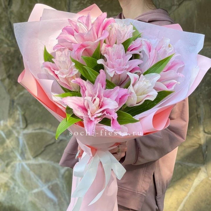 Букет пионовидных лилий №2 в Казани