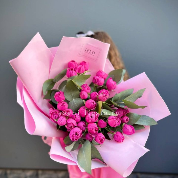 Пионовидные розы баблс в Казани