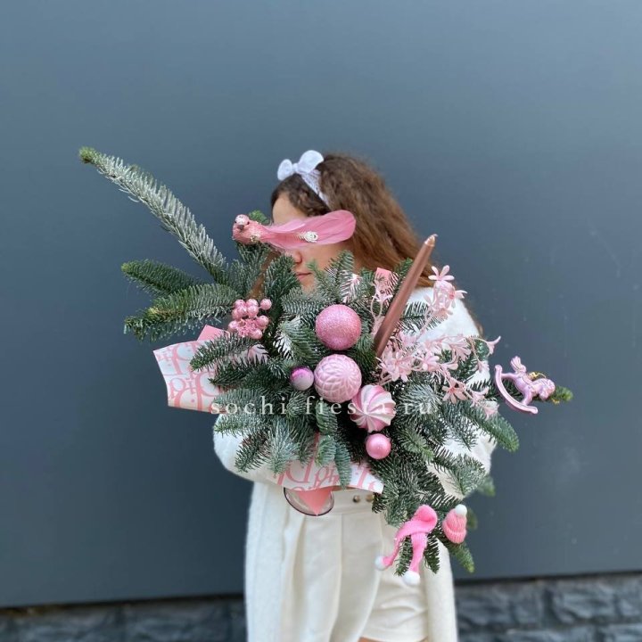 Композиция бокал розовый в Казани