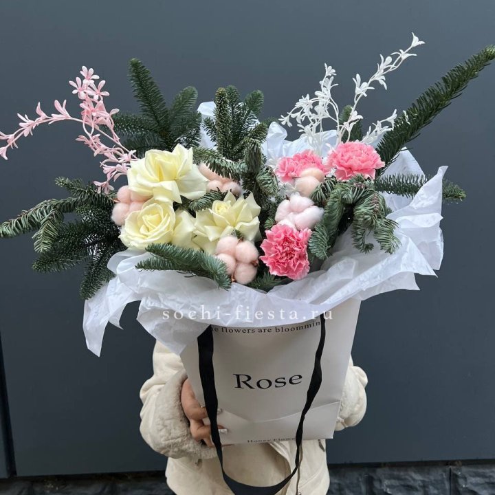 Цветочная сумка с нобилисом в Казани