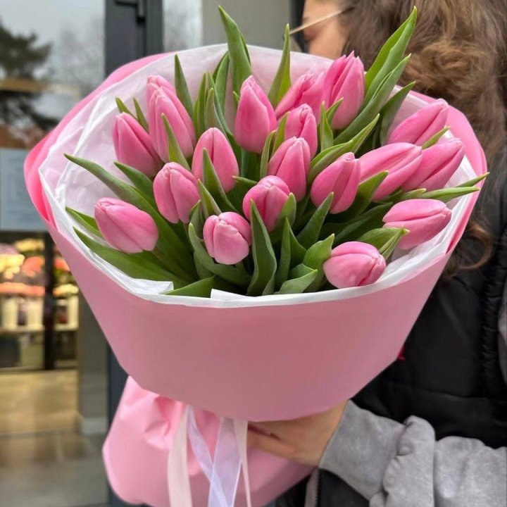  19 розовых тюльпанов в Казани