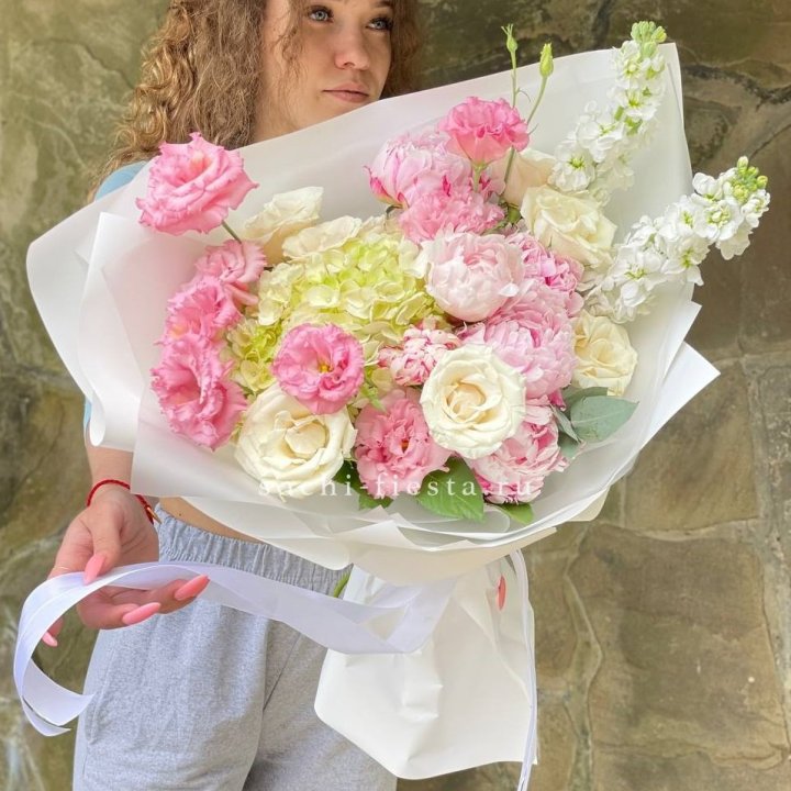 Букет с пионами №3 в Казани