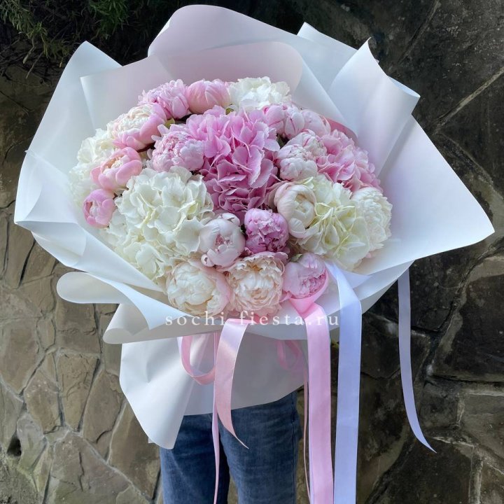 Букет "Пионы и Гортензии" в Казани